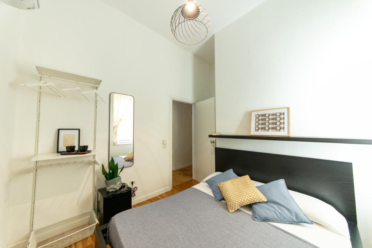 Lele'S Rooms Кальярі Екстер'єр фото